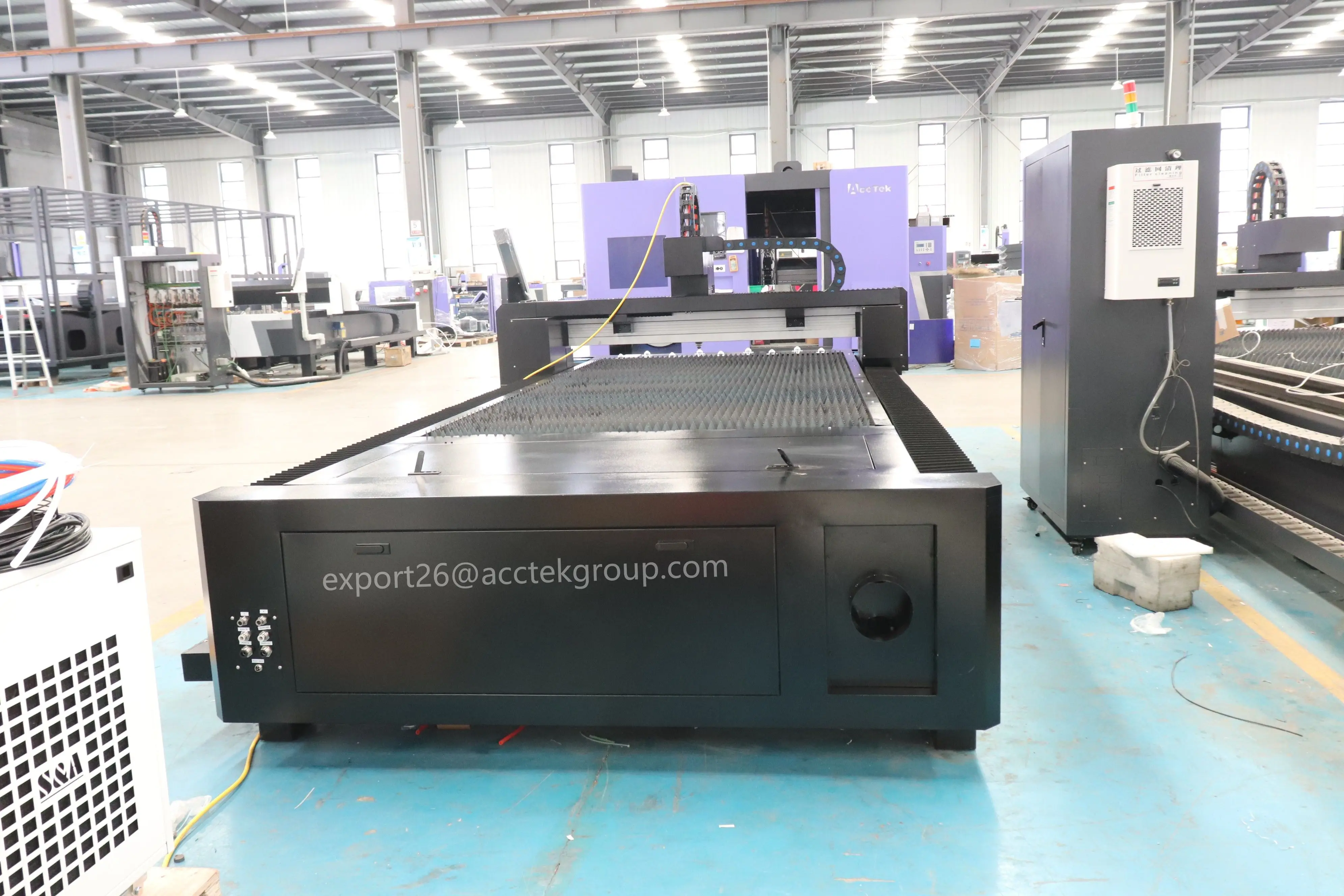 High Precision Laser Cutting Machine 1500W 2KW 12KW CNC Fiber Laser Cutter Sheet Metal CNC Laser 3015 2030 2560