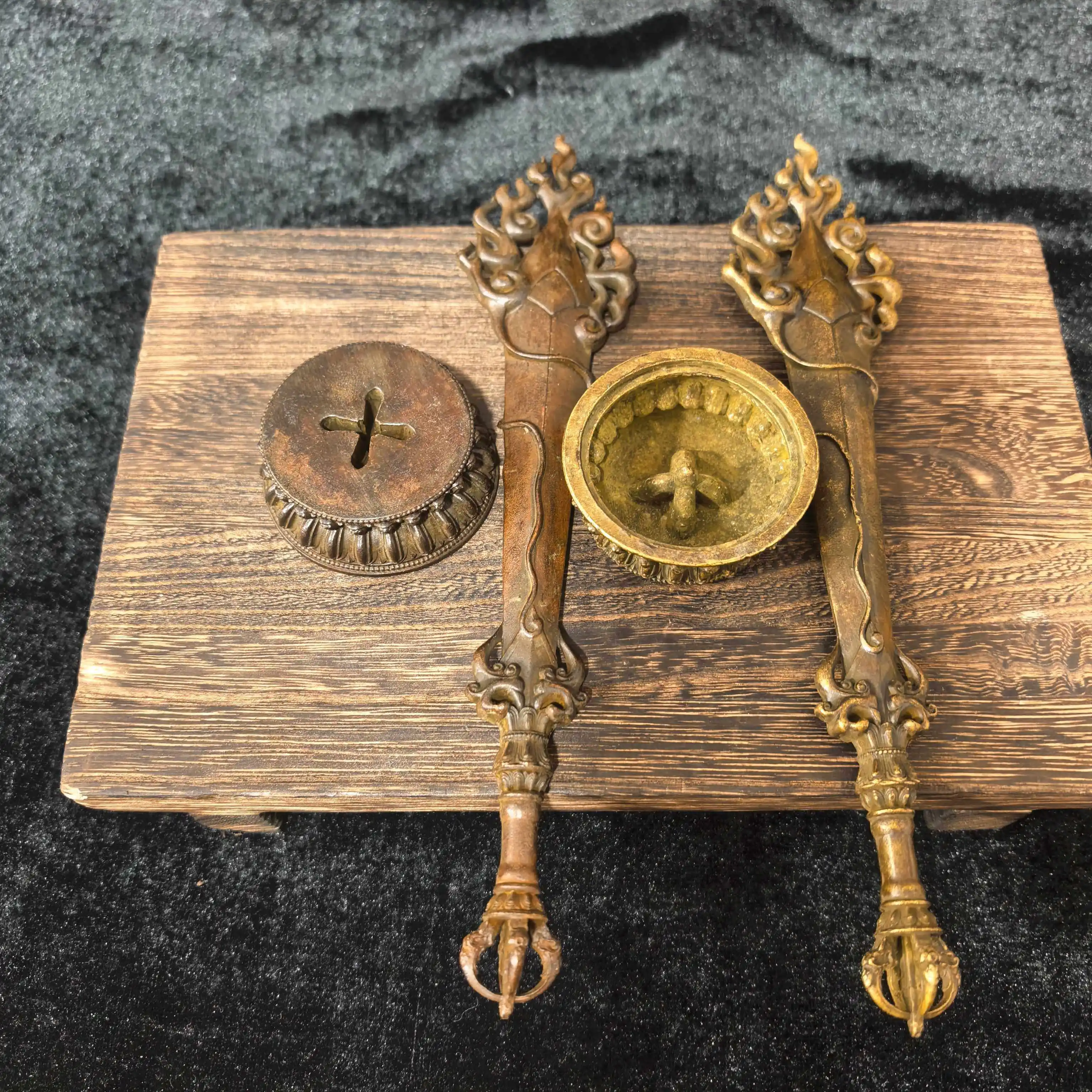 Vintage Pure Copper Manjusri S - Vintage Collectible Ornaments 评论和价格