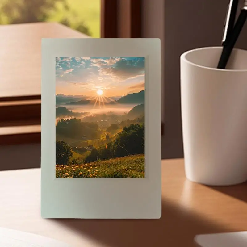 芸術的なUV保護額縁、卓上およびデスクトップディスプレイ用の垂直フィルムフレーム、3インチフィルム