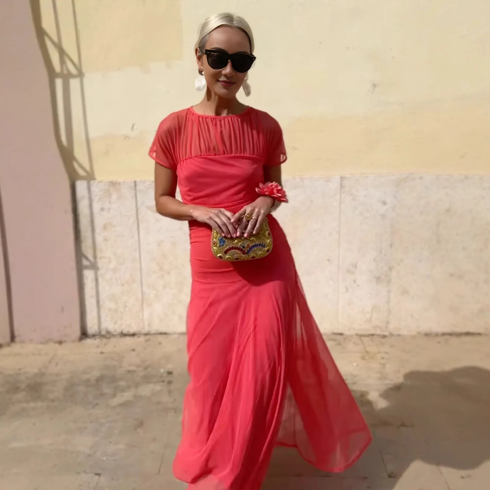 Langes Kleid, schickes, durchsichtiges Mesh-Partykleid für Damen, elegantes, plissiertes O-Ausschnitt-langes Kleid mit tailliertem Detail, schmale Passform für den Abend