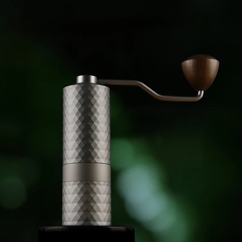 Havmore CNC‑Carved Professional Adjustable Stainless Steel Burr Portable Hand Coffee Bean Grinder - view 4