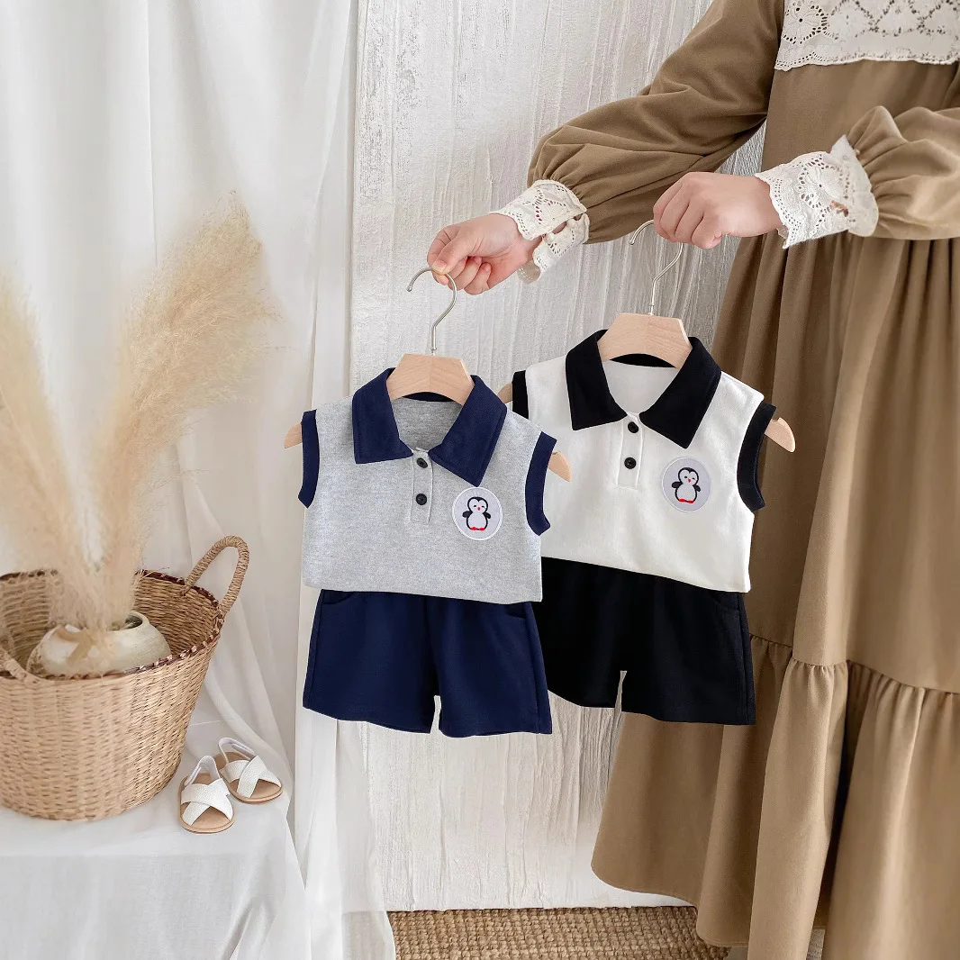 Korean Version 2025 Cute Penguin Vest Two-piece Set for Men and Women, Korean Version Cute Top Versatile and Stylish