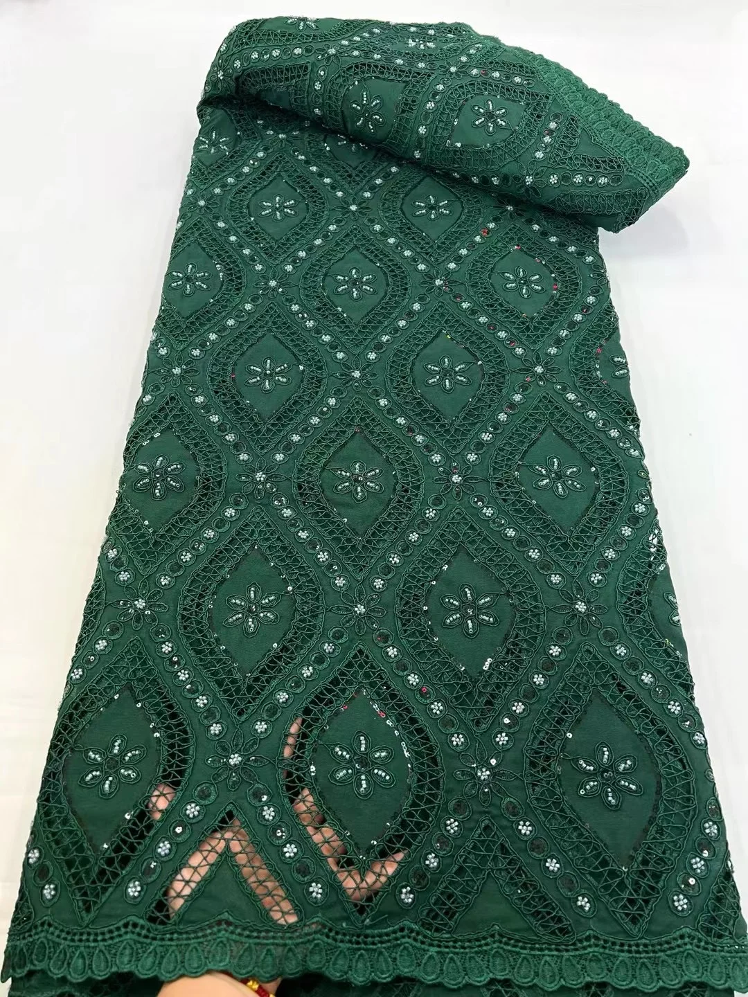 

2025 New Arrival French Lace Fabric 5 Yards Highest Grade African Sequins Fabric Embroidery Guipure Cord Lace Material For Dress