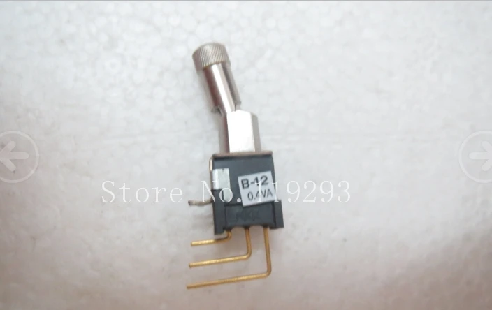 [BELLA]B-12 0.4VA Japan NKK curved feet 3 feet 2 file locking toggle switch toggle switch new original--10PCS/LOT