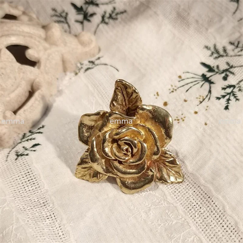Solid Brass Furniture Handle Door Knobs Rose Flower Single Hole Handles for Cabinet Kitchen Cupboard Drawer Pulls