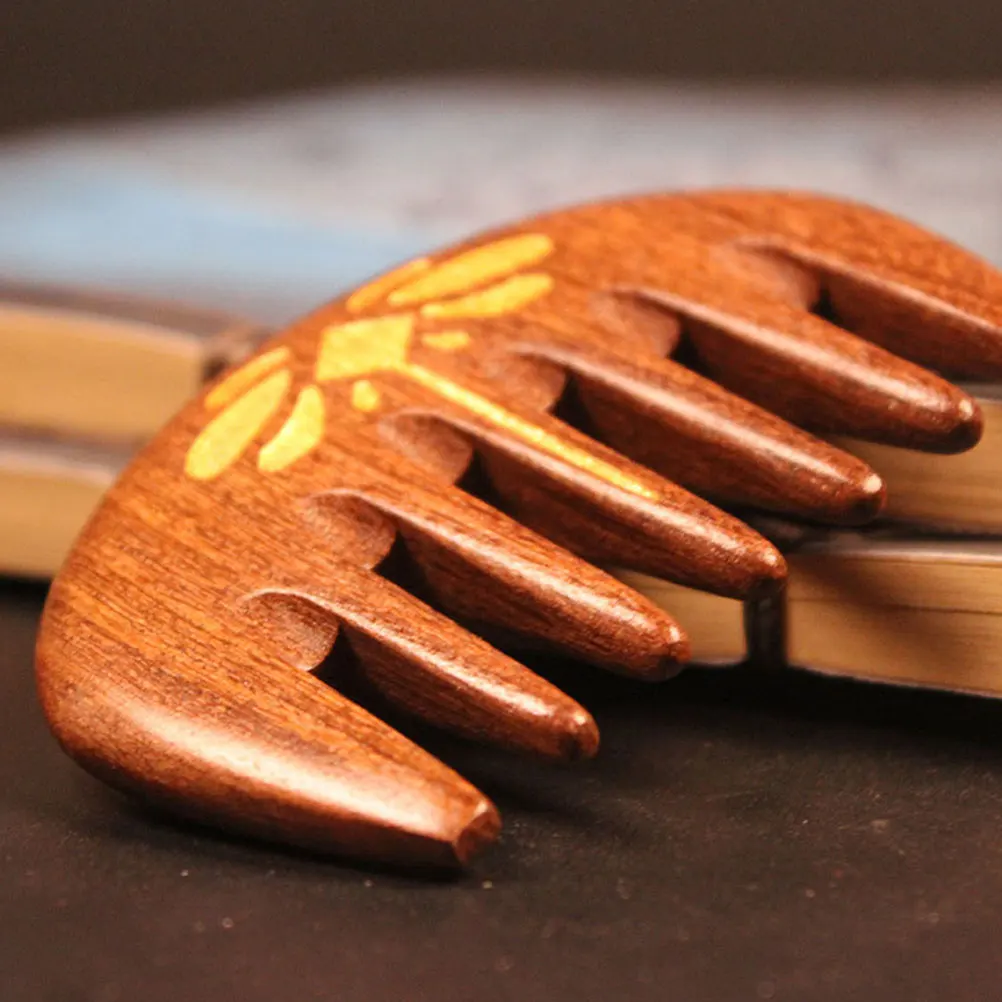 

Sandalwood Anti-Static Hair Comb Natural Wood Massager Smooth Teeth Prevent Stimulate Circulation Relieve Headache