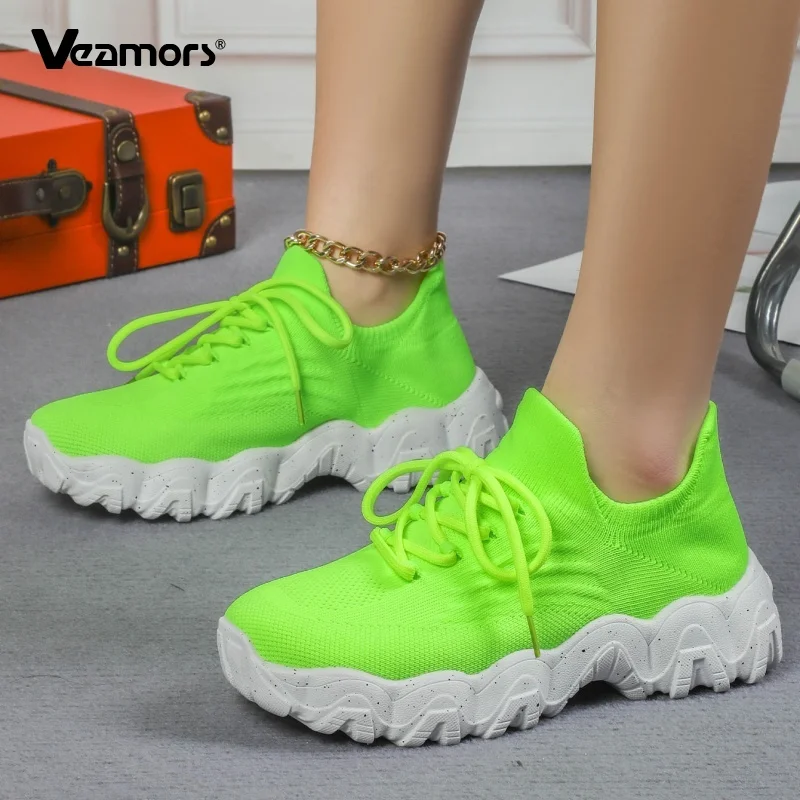 

Women Knitted Platform Sneaker Breathable Men's Casual Sports Shoes Fashion Couple's Lace-up Outdoor Shoes for Walking Traveling