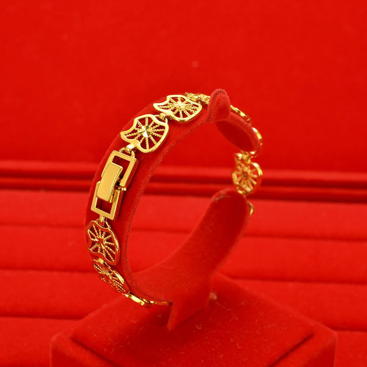 

Noble AU999 gold bracelet simple and fashionable apple hollow 24K pure gold bracelet ladies love jewelry holiday gift