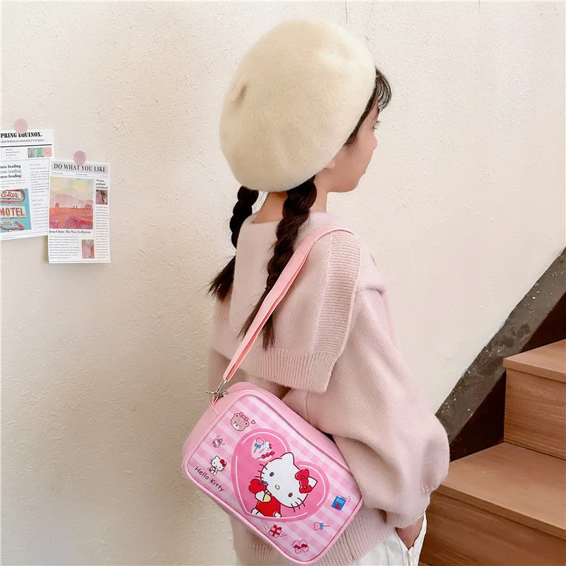 Kawaii Sanrio Crossbody Bag Cinnamoroll Simple Hobos Chest For Students Dzieci Torby na ramię Plecak podróżny dla kobiet Prezenty