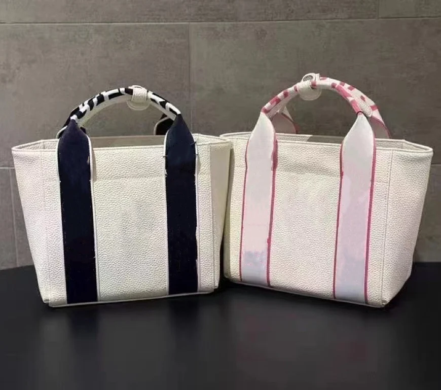 حقيبة يد جولف جديدة بحروف حقيبة كروس كاجوال محمولة للنساء حقيبة جولف 24.5*13*22 سم