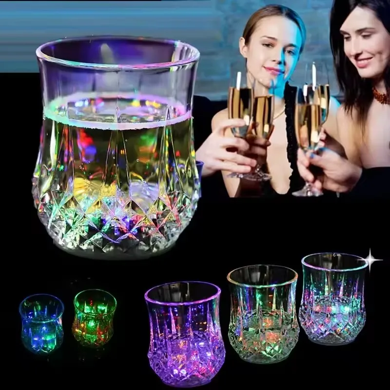 New Luminous Pineapple Beer Mug Bar Colorful Luminous Pouring Water Light Induction Light Creative Luminous KTV Bar Plastic Cup