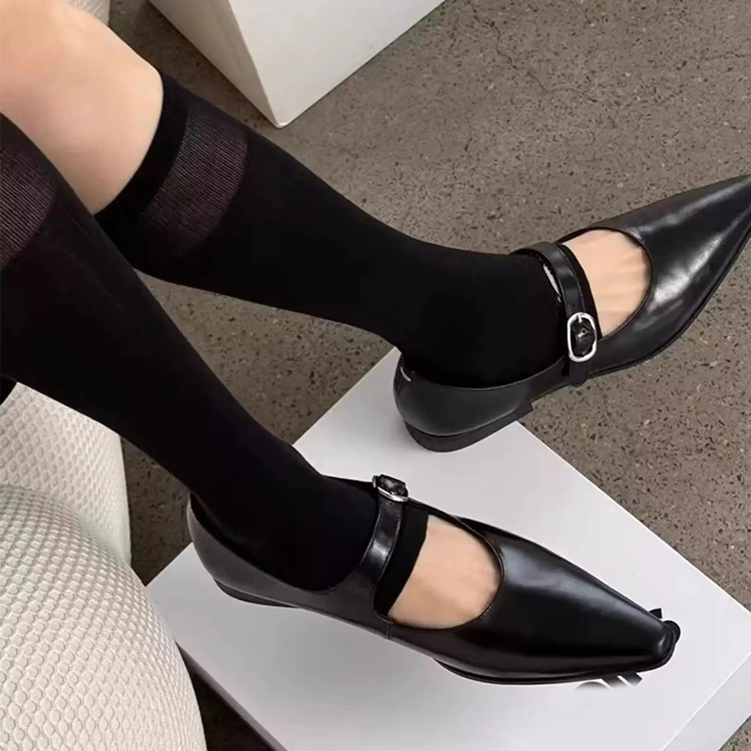JK لوليتا العجل الجوارب رقيقة جدا الصيف جوارب طويلة اليابانية لينة تنفس Kawaii الفتيات منتصف أنبوب موضة بلون الجوارب