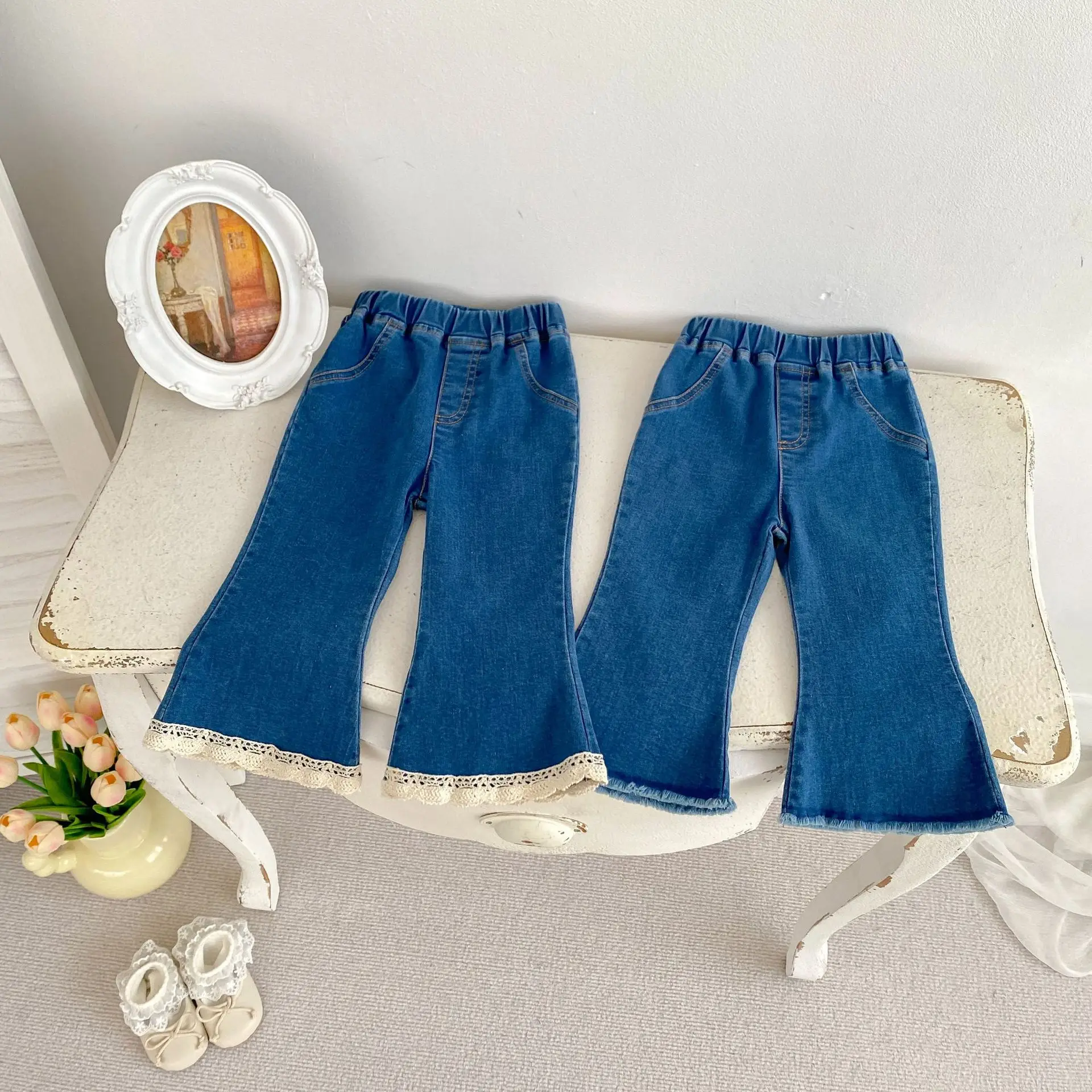 2025 Autumn New Girls Denim Trousers Solid Children Flared Pants Fashion Toddler Casual Pants Infant Girls Cute Lace Jeans