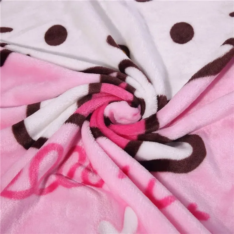 Couverture moelleuse douce Hello Kitty, couverture en peluche mignonne de dessin animé Sanurgente, couverture Kawaii parfaite pour les filles, décor