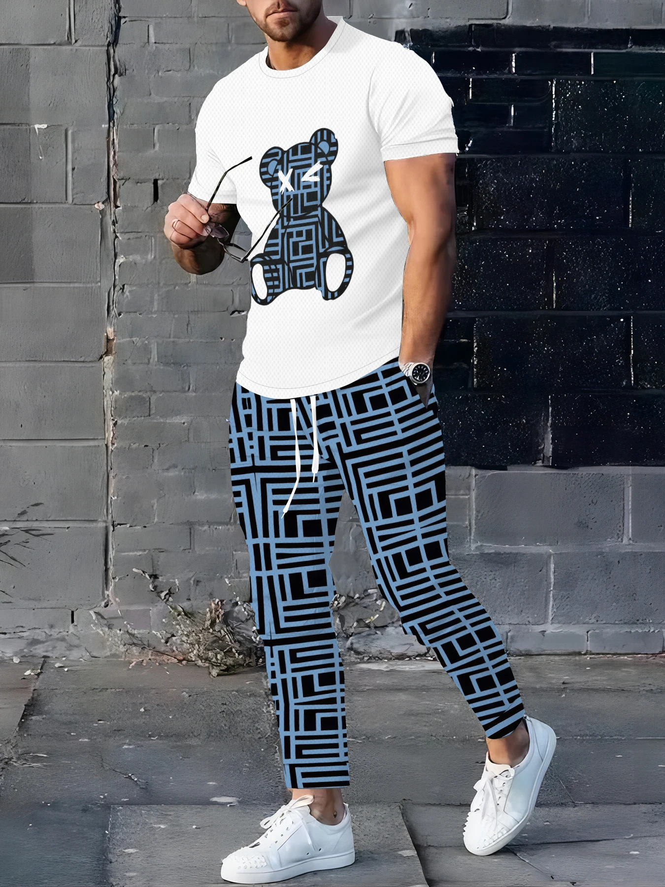 

Summer 2025 Bestseller Men's set Bear print casual fashionable and breathable outdoor clothing