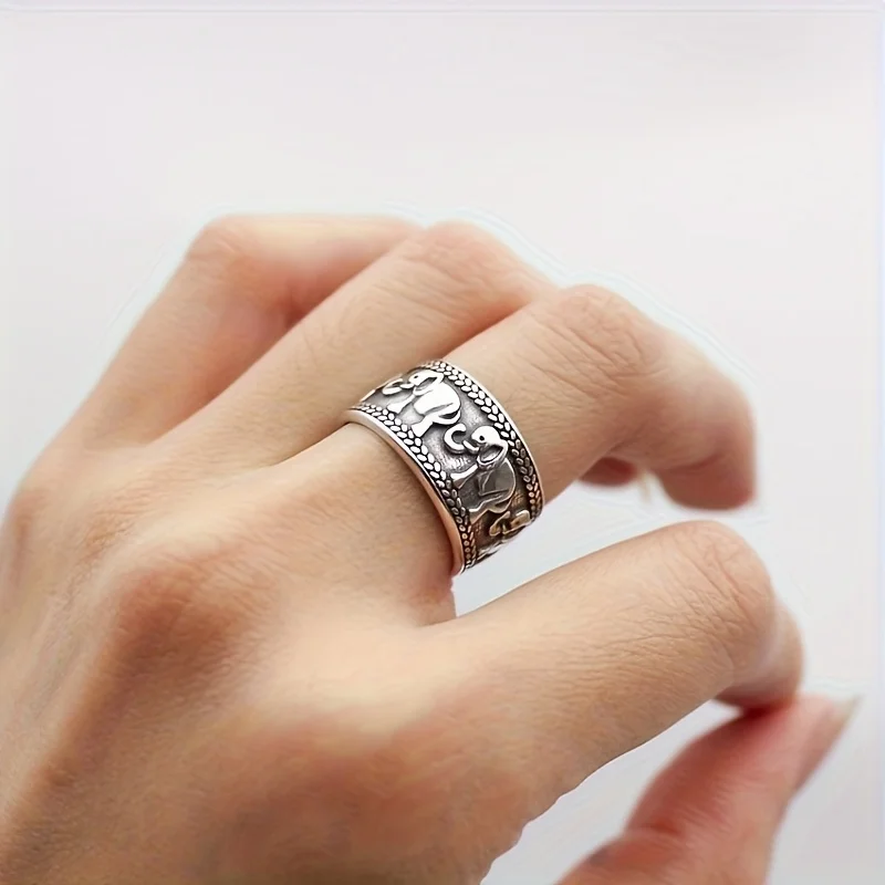 قطعة واحدة من خاتم سبيكة الفيل الصغير اللطيف، إكسسوار عصري وعصري وفريد وبسيط وجميل. مناسبة للحزب اليومي
