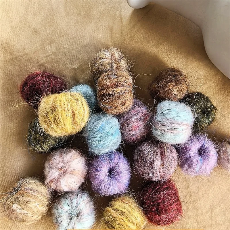 

Зимний стиль, 50 шт./лот, цветная пряжа для вязания, геометрическая ручная работа, круглая форма, смоляные бусины, ювелирные изделия своими руками, аксессуары для волос, одежда