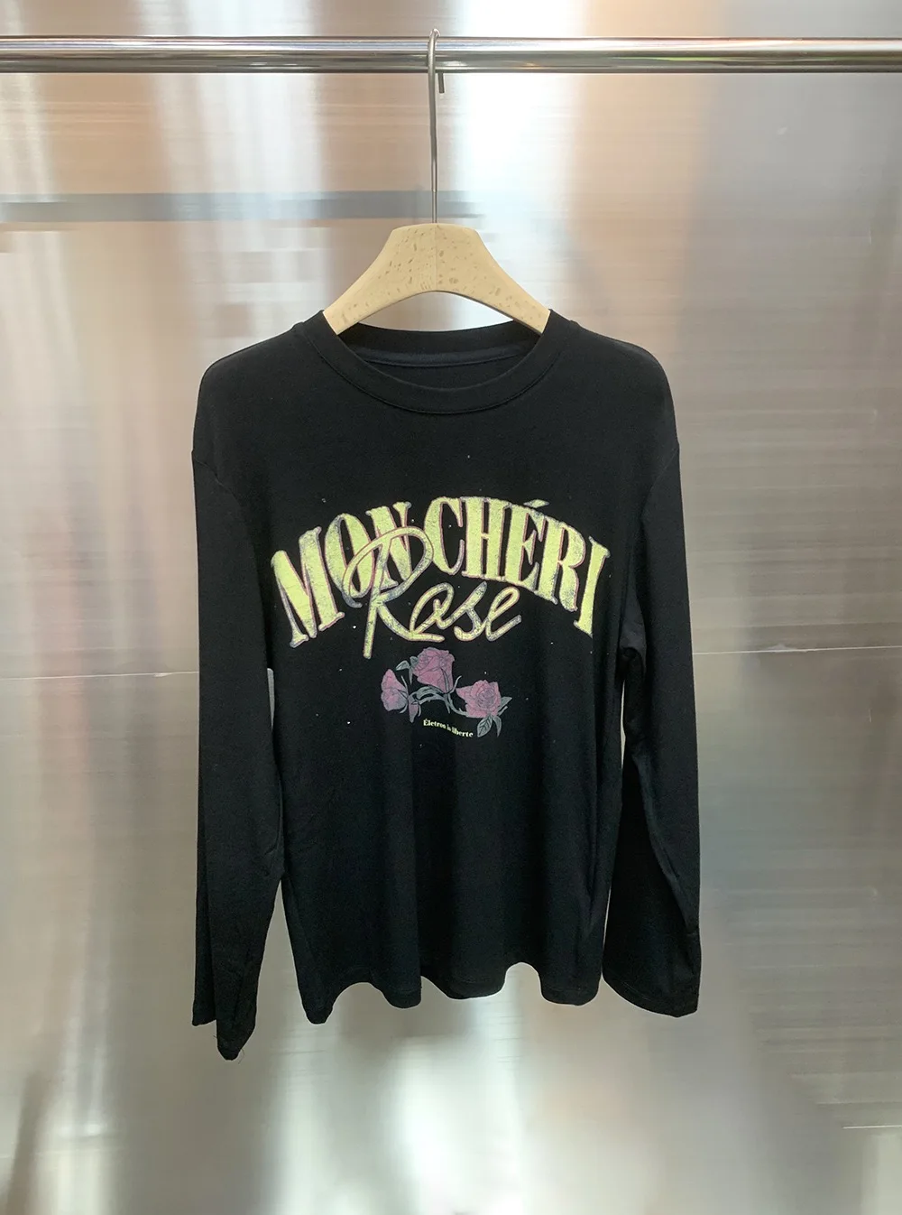 

Autumn 2025 New Sle Women's Long Sve T-irt Cotton Comfortable Loose Casual Top Rose Print Commute Faion round Ne