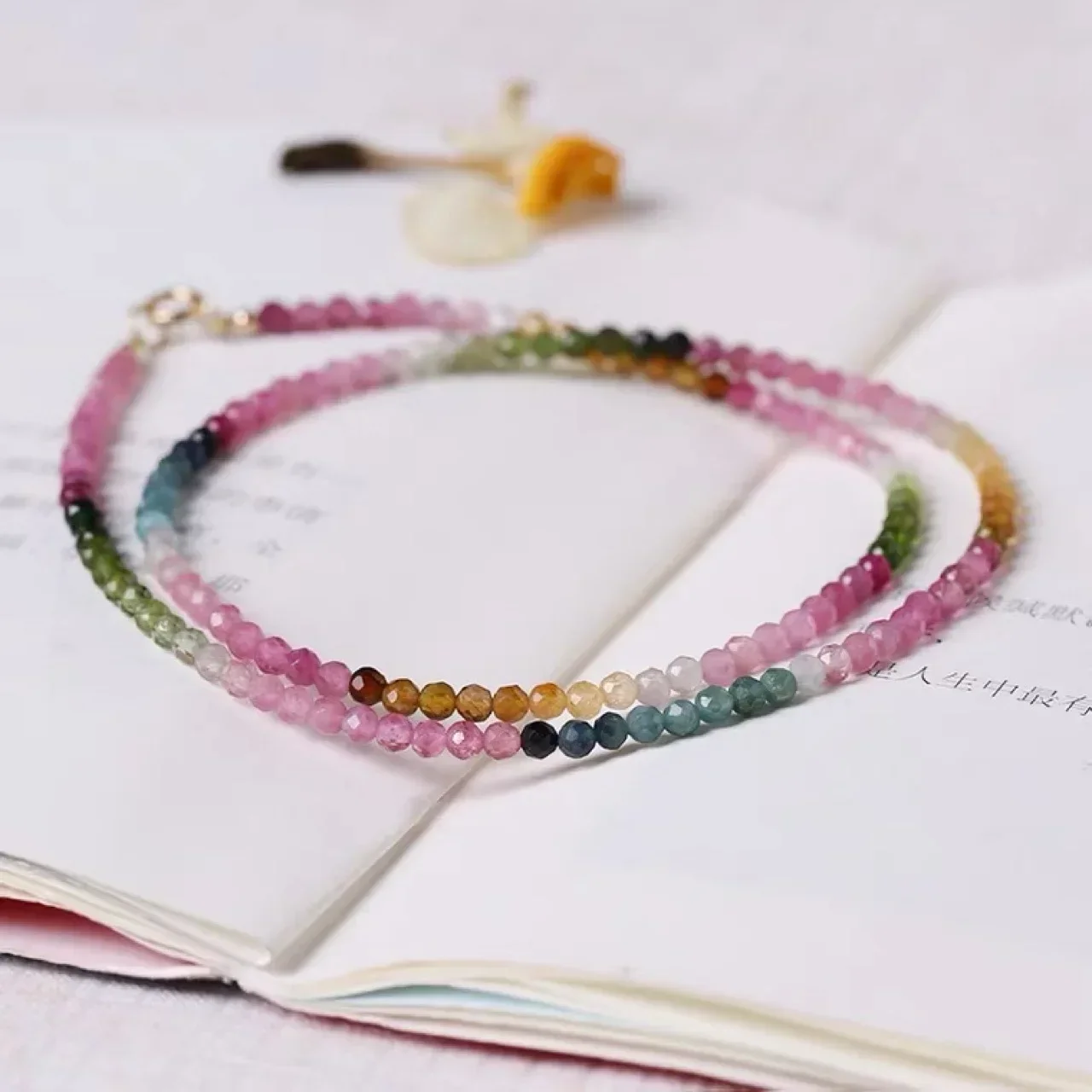 Luxury 2mm Extremely Fine Natural Tourmaline Clavicle Chain Chokers Necklace Women's Rainbow Niche Design Sense Gradient Summer