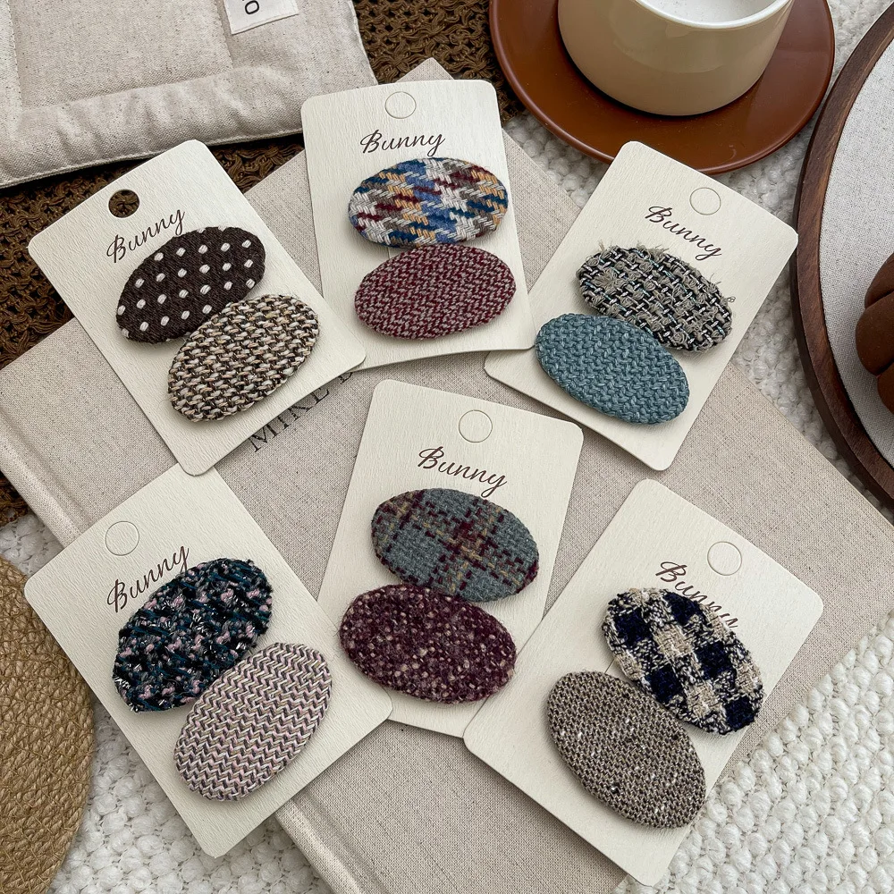 

2 шт., вязаная клетчатая овальная заколка BB для девочек, заколка для волос в стиле ретро с челкой, боковая заколка, заколка для волос, заколка для волос, детские головные уборы, аксессуары для волос