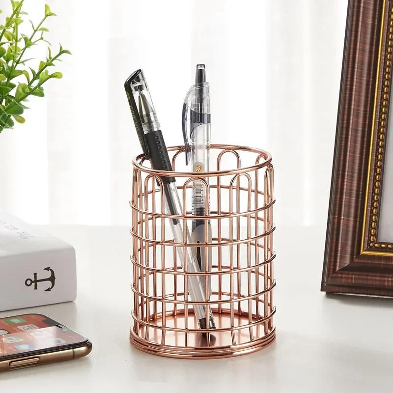 1PC Cosmetics Makeup Brushes Storage Box Cylindrical Case Storage Lipstick Brush Pen Holder Organizer Iron Pen Storage Rose Gold
