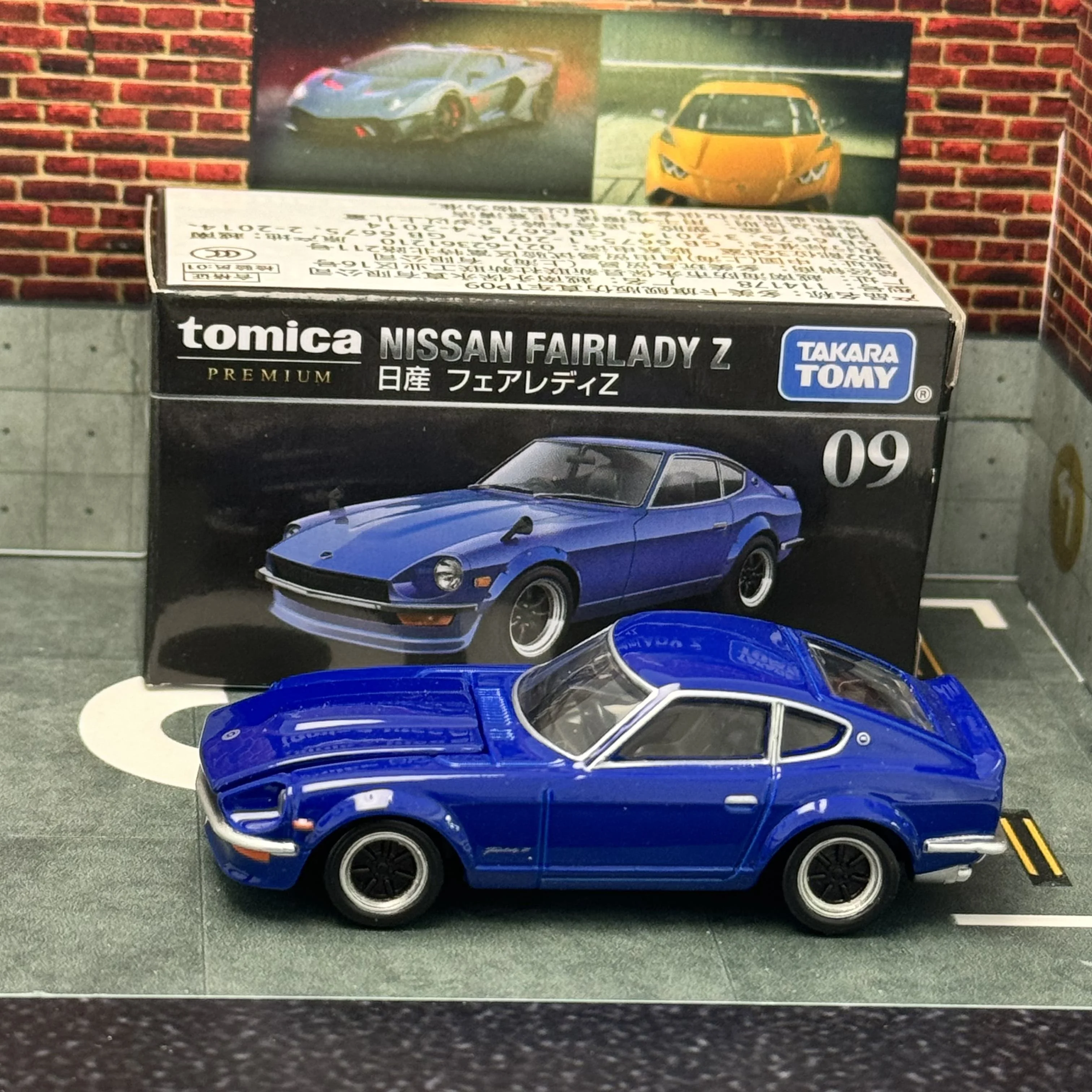 Takara Tomy Tomica Premium Mini NISSAN FAIRLADY Z TP09 Diecast Alloy Toys Fantasy Figurines Children's Collection Toy Gifts view 3