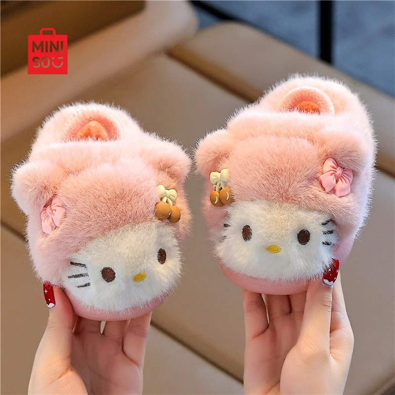 

Детские тапочки Miniso 2025, теплая домашняя обувь на флисовой подкладке с героями мультфильмов для мальчиков и девочек, зимняя домашняя одежда