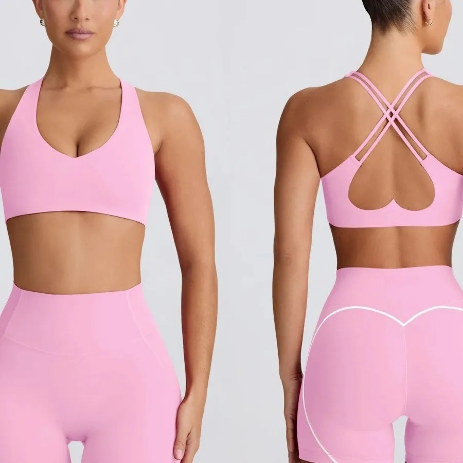 

Peach heart yoga set peach hip nude high waist shorts contrasting color sports top fitness two-piece set