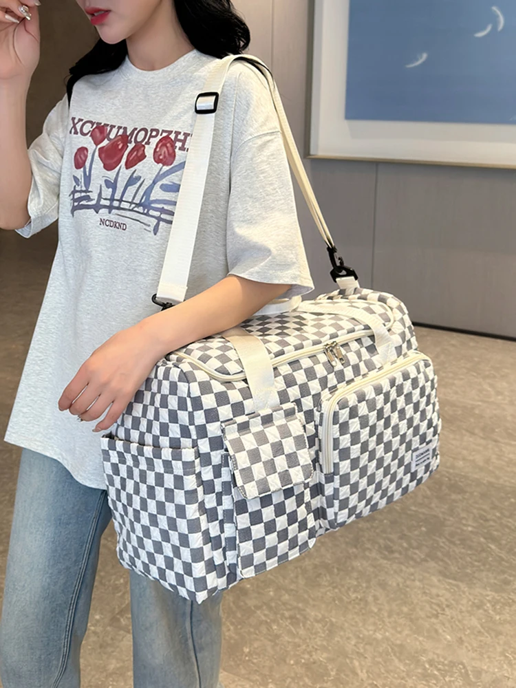 Stylish Checkerboard Pattern Design Large Capacity Duffle Travel Bag, Portable Sports Gym Bag, Weekender Overnight Bag