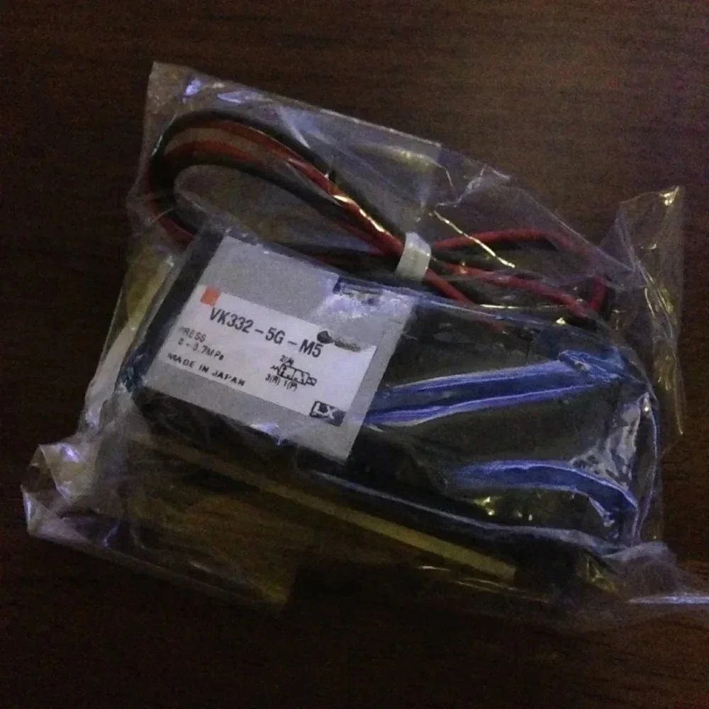 

NEW genuine solenoid valve VK332V-5G-M5