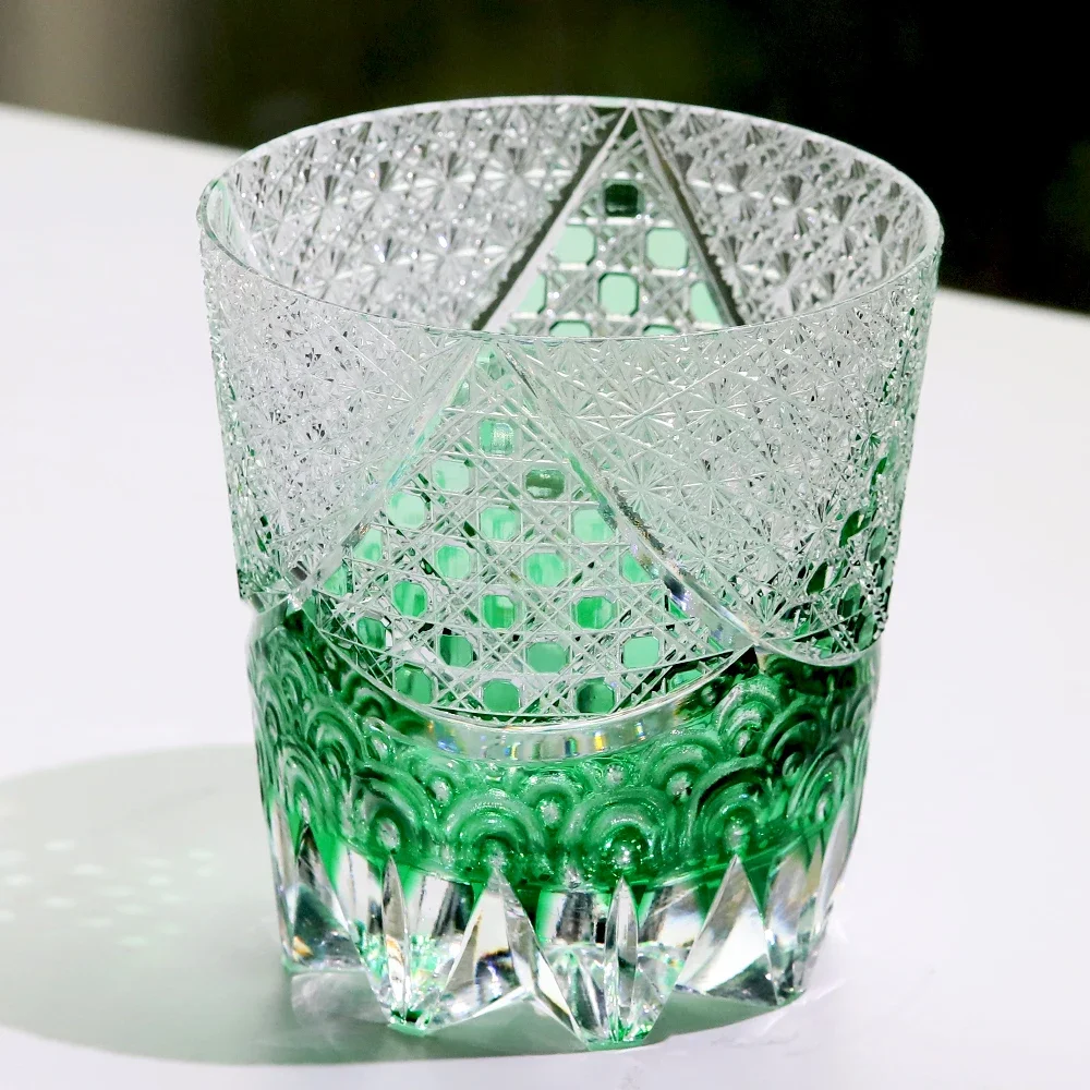 High End 320ml Lead Crystal Whiskey Glass Japanese Edo Kiriko Hand Carved Sea Wave Pattern Artwork for Luxury Home Bar