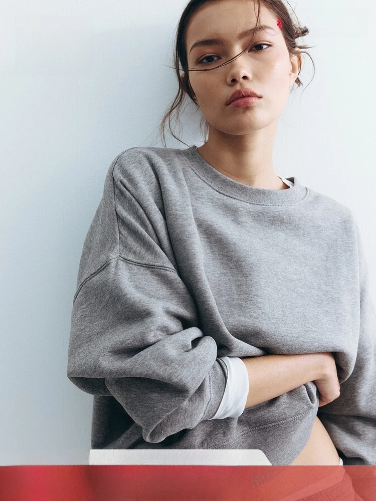 

Женская толстовка H&M, пуловер оверсайз, серия Row, весна 2026, новинка, удобная, из мягкой ткани, верхняя одежда