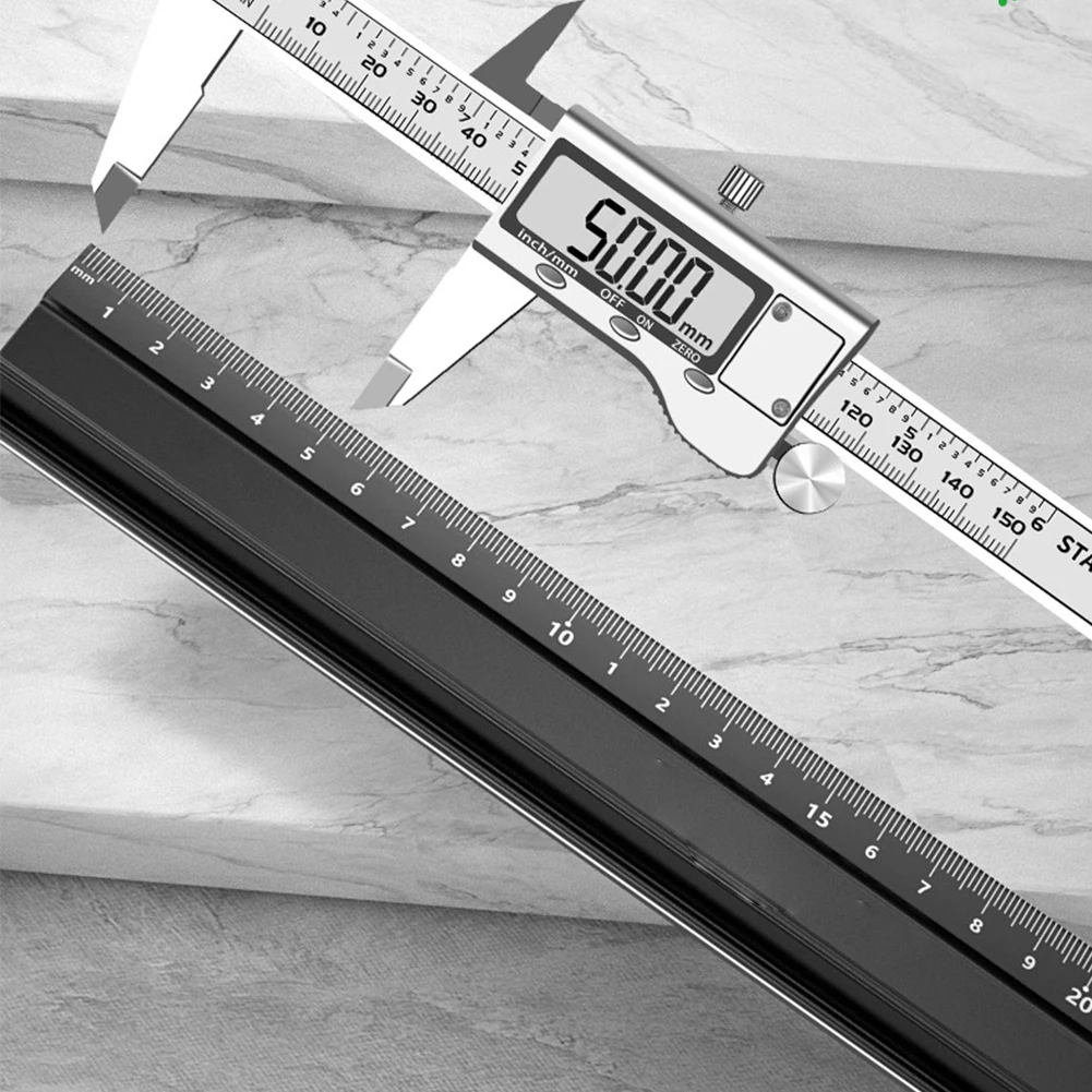 Professional Grade Aluminium Ruler with Raised Grip and Non Slip Backing for Stability and Accuracy in Measurement and Cutting
