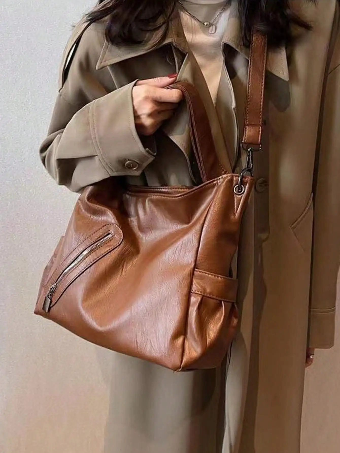 2024 A/W Neue PU-Ledertasche – Weiche Damen-Handtasche mit großem Fassungsvermögen/Schulter-/Umhängetasche