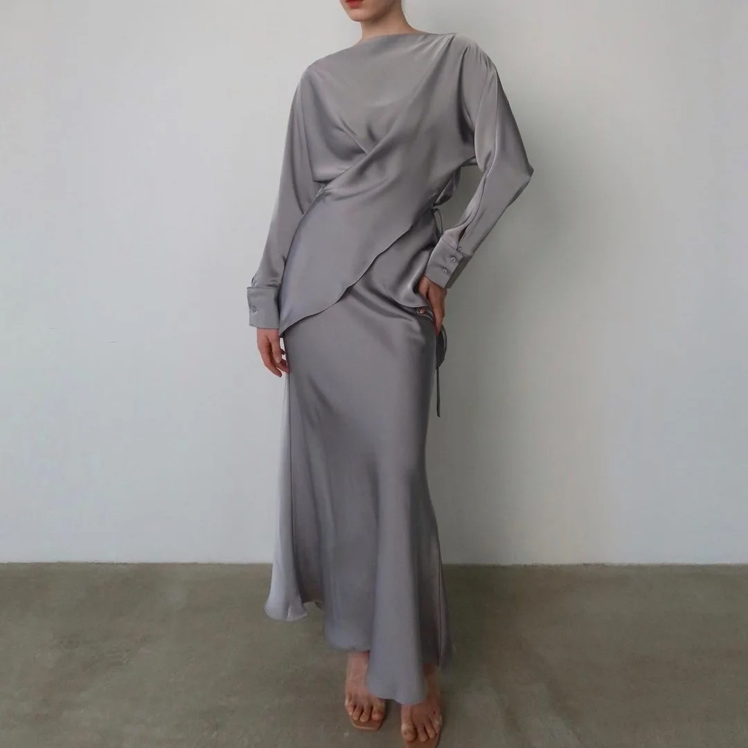 

2026 женский новый модный тонкий сексуальный тонкий высококачественный французский элегантный темпераментный атласный топ с длинными рукавами на шнуровке юбка женский костюм