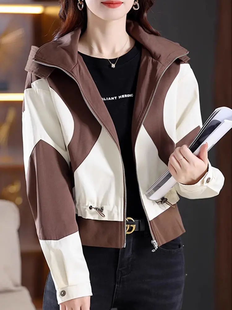 

European Fashion Contrast Color Jacket Women 2025 Autumn New Hooded Stand Collar Short Versatile Design Jacket