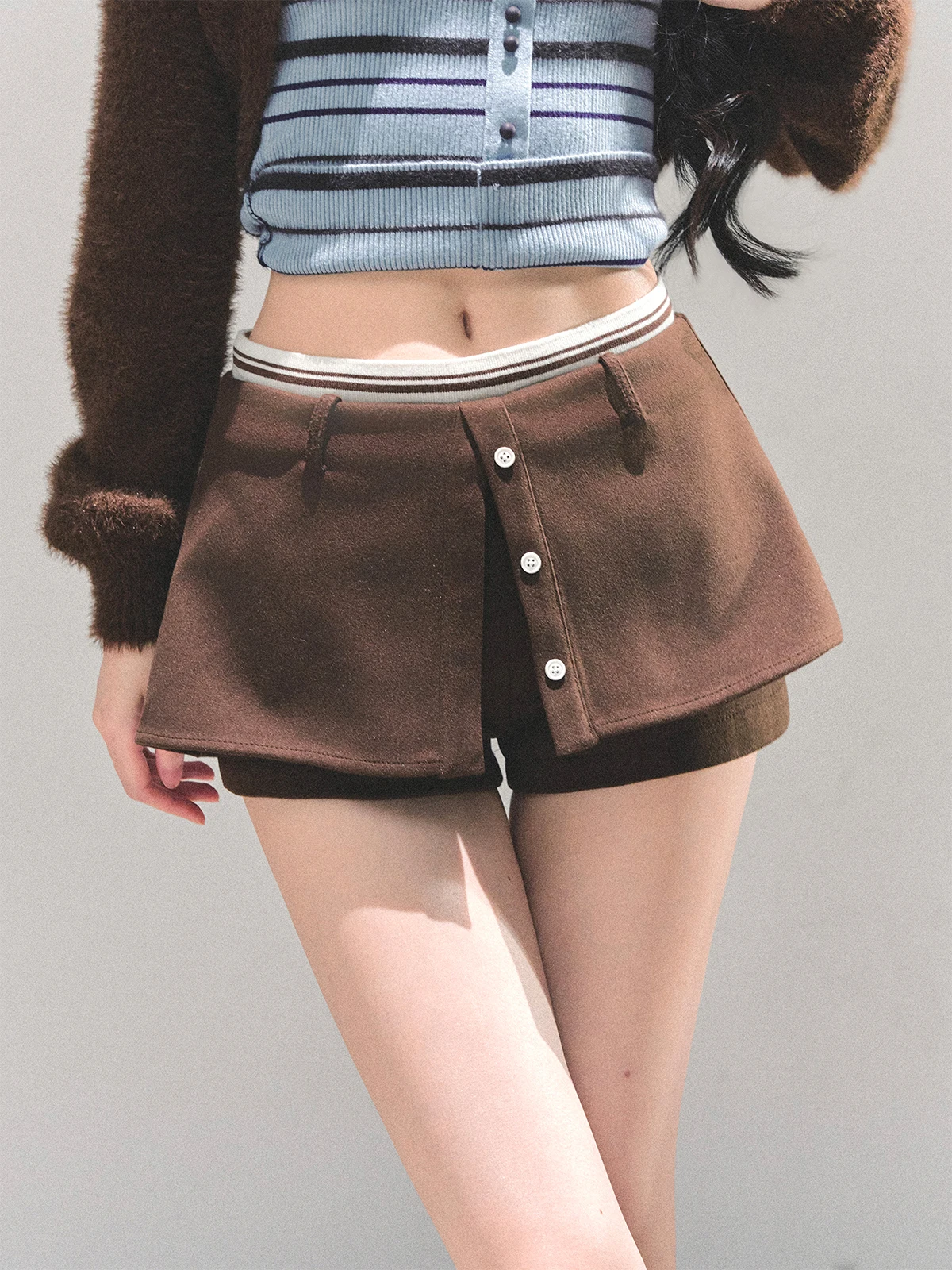 Aomalm Original Design Elegant Slim Low Waist A-line Faux 2pcs Skirt Autumn Winter Sweet Cute Office Black Mini Shorts Skirt