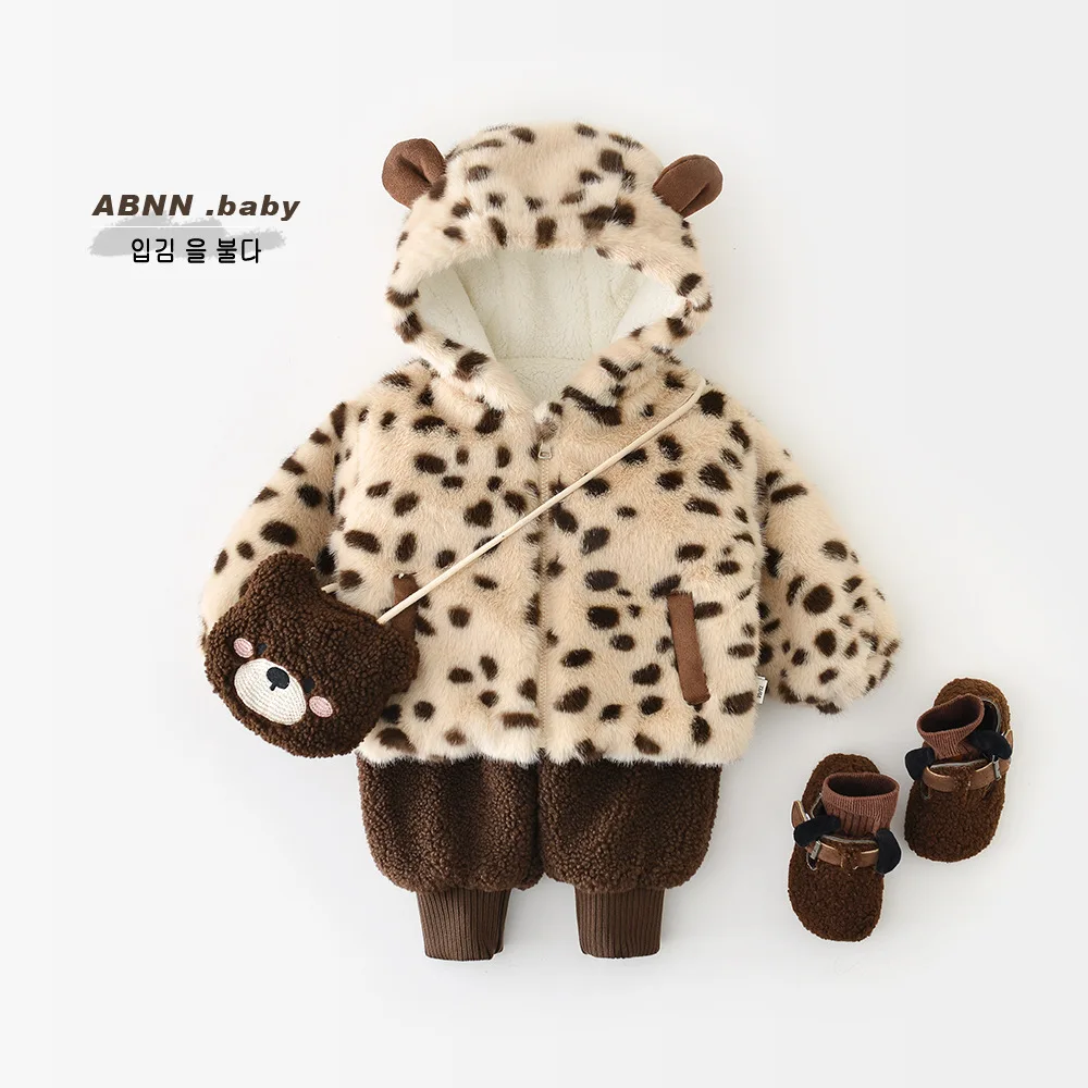 Infant Boy Girl Leopard Print Hooded Coat Toddler Cotton Padded Jacket 2025 Winter New Baby Warm Plush Coat Plus Velvet Thick
