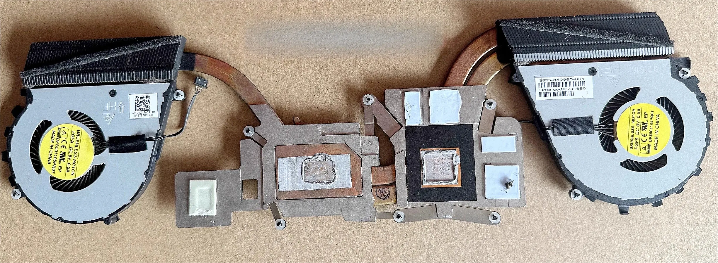 

Для вентилятора радиатора HP 840960-001, используется для ZBOOK 15 Studio G3