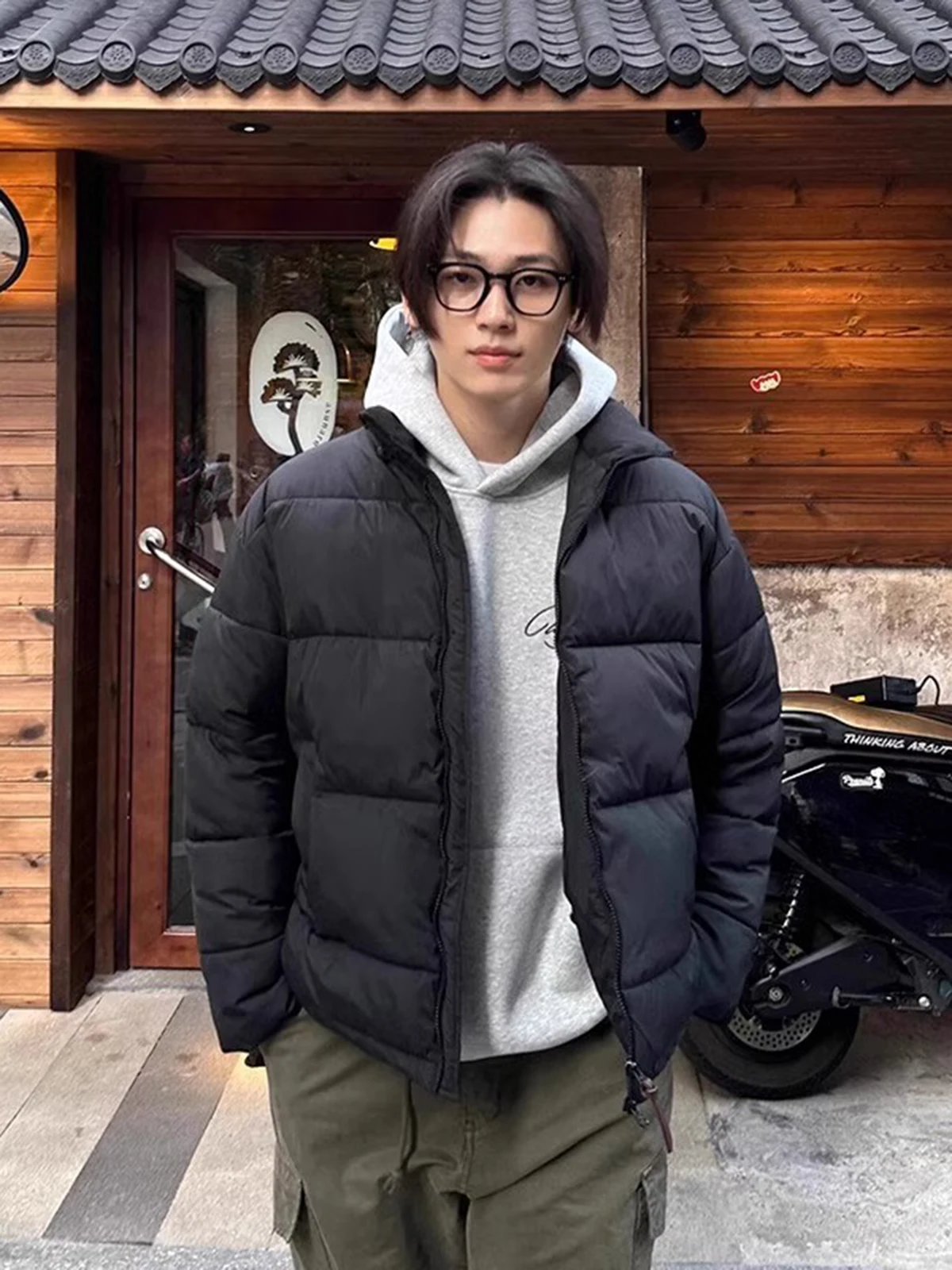 

Мужская утепленная зимняя куртка Bla Jiujiang White Du из полиэфирного волокна, молодежная, модная, теплая, короткая, в стиле пуховика