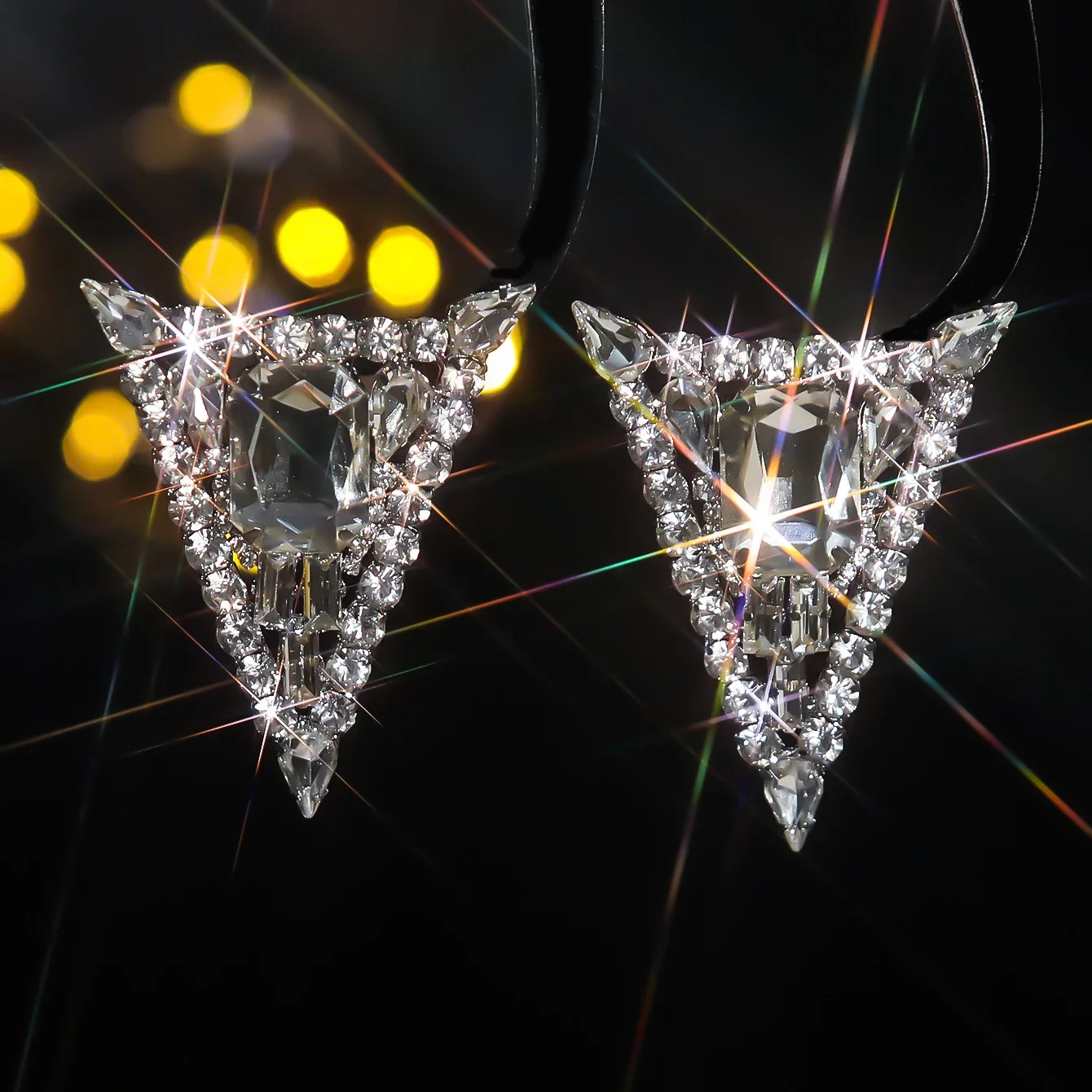 Geometry Triangle Earrings Retro Sparking Rhinestone Drop Earrings Fashion for Women Wedding Jewelry Accessories