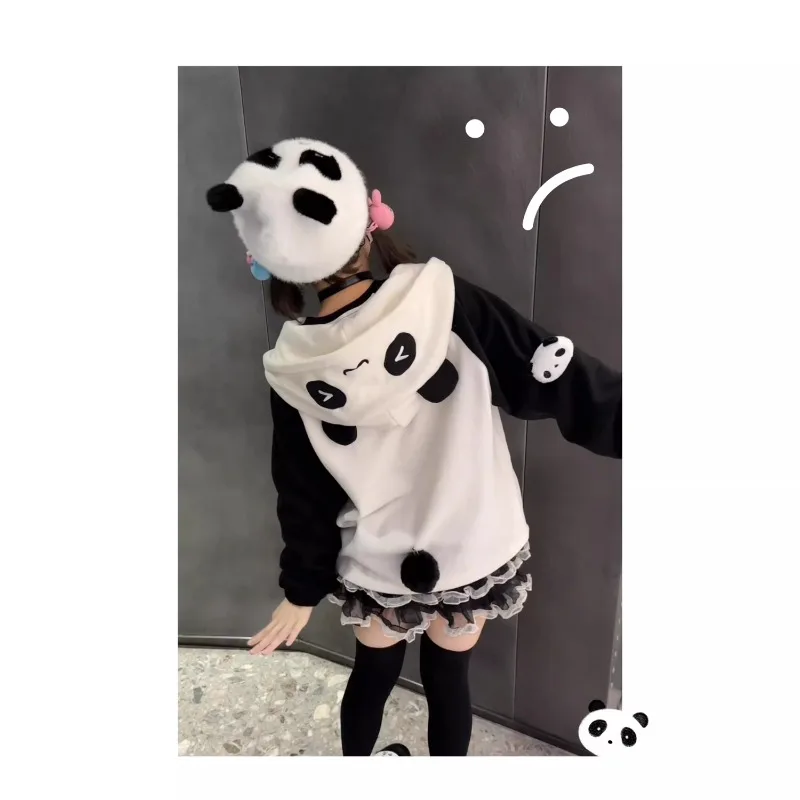 Japanese Autumn and Winter Panda Print Cute Color Matching Trend New Product Embroidery Fashion Versatile Wear Coat For Women