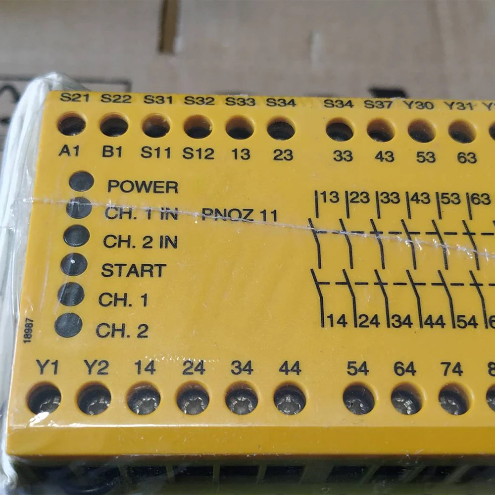 For Pilz 774080 PNOZ 11 24VAC 24VDC 7n/o 1n/c Safety Relay Module