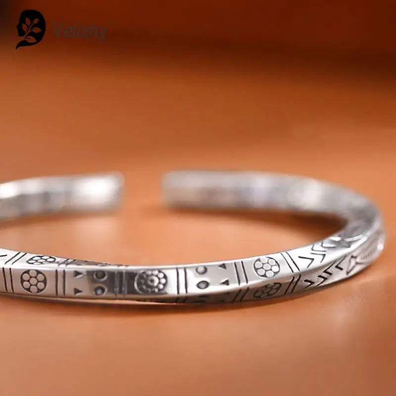 Vintage Stainless Steel Bangle Twisted Cuff Bracelet Unisex Casual Gents Jewelry Ring Totem Bracelet For Men Women