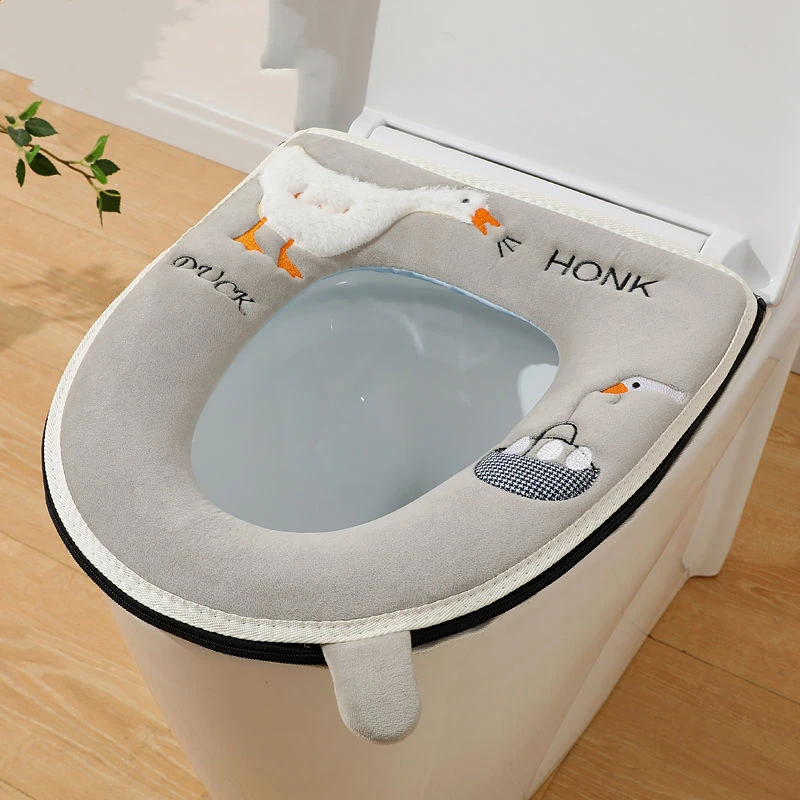 

High Face Value Cartoon Pattern Plush Toilet Seat Cushion U-shaped Thicken Universal Toilet Mat With Handle Household Toilet Pad