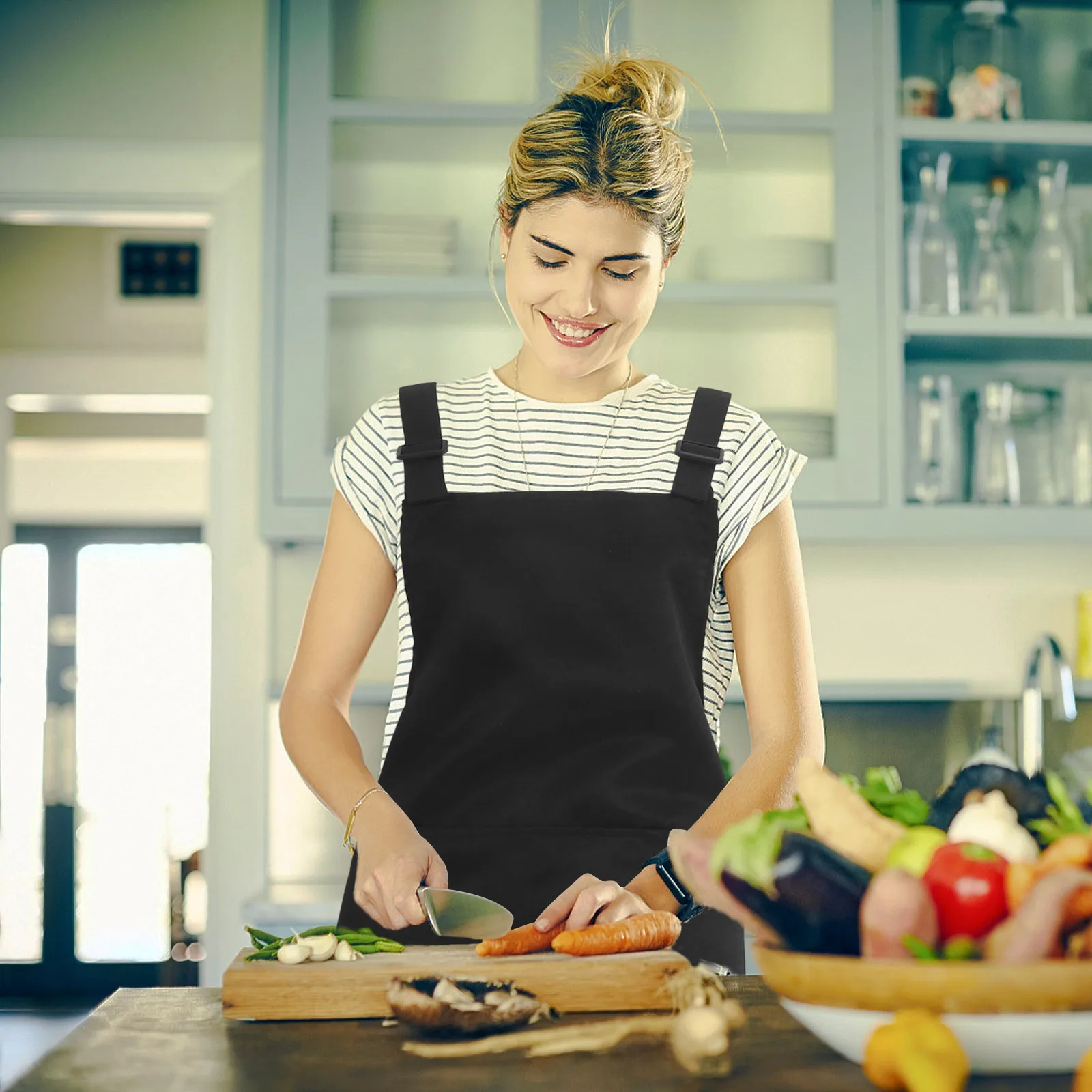 

Adjustable H-Back Apron with Pocket Kitchen Cooking Apron for Women Household Use Aprons with Pocket for Women