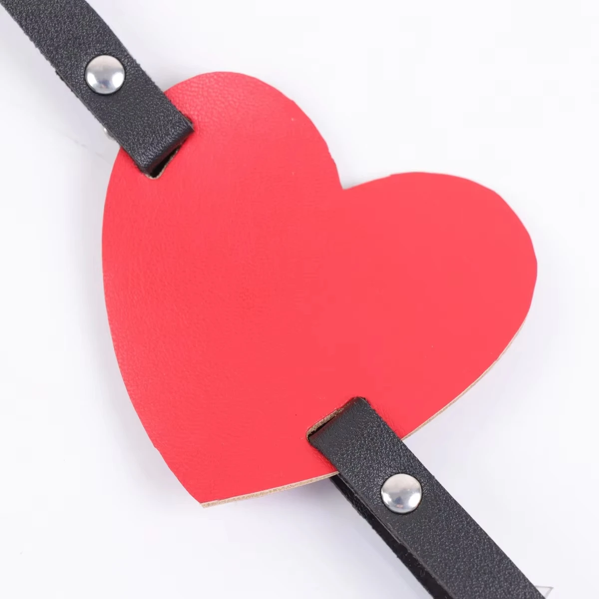 คอสเพลย์ผ้าปิดตาหัวใจสีแดง, ผ้าปิดตาหนังแบบกอธิคสำหรับผู้ชาย, ของขวัญวาเลนไทน์สำหรับเขา