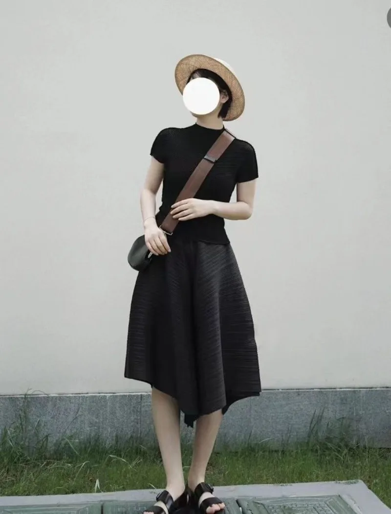 2026 New Summer Miyake Style Pleated Culottes Irregular Skirts Women Elastic High Waisted Korean Loose Wide-leg Pants