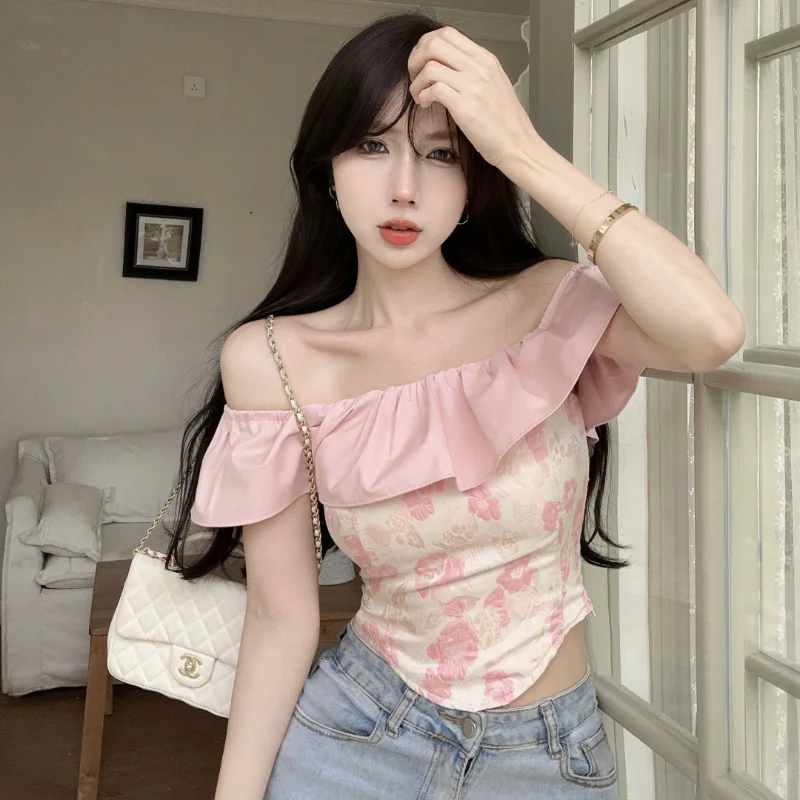 Hikigawa Chic Fashion Women Sexy Slash Neck camicie senza maniche estate irregolare Ruffle Slim Sweet Y2k Crop top Ropa Mujer