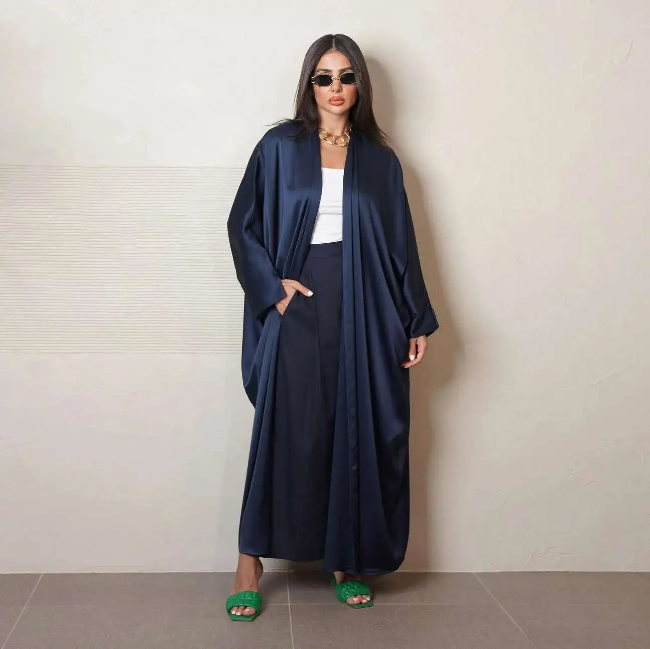 

Mq071 Long Women's Casual Robe Bright Surface Soft and Comfortable Minimalist Ins Muslim Girl Abaya Dubai Luxury Islam Elegant